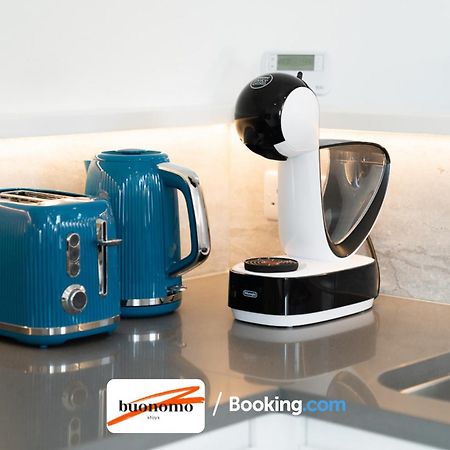 Two Bedroom Apartment At Buonomo Stays Short Lets & Serviced Accommodation Londra Esterno foto