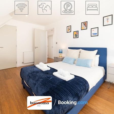 Two Bedroom Apartment At Buonomo Stays Short Lets & Serviced Accommodation Londra Esterno foto