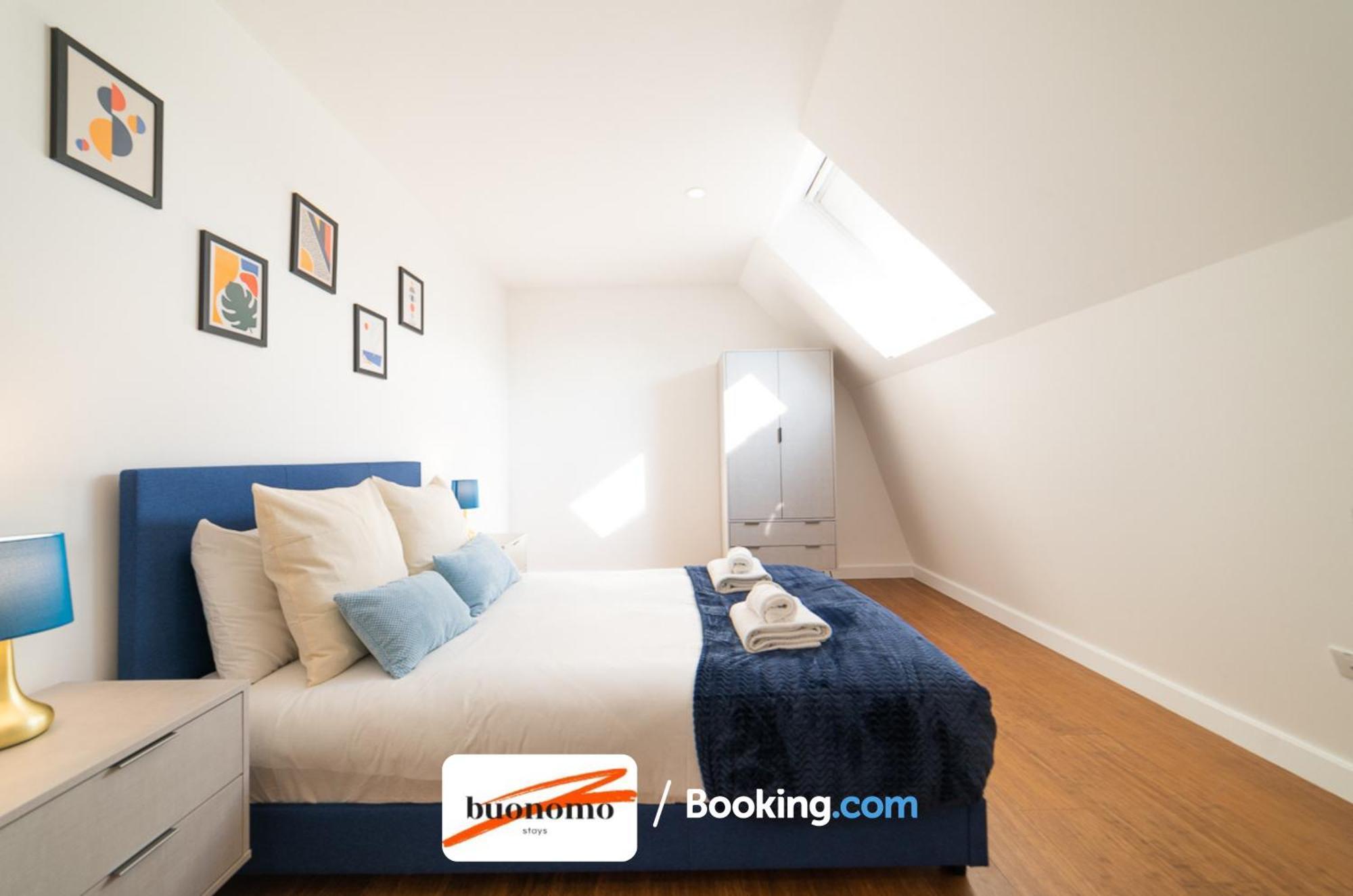 Two Bedroom Apartment At Buonomo Stays Short Lets & Serviced Accommodation Londra Esterno foto