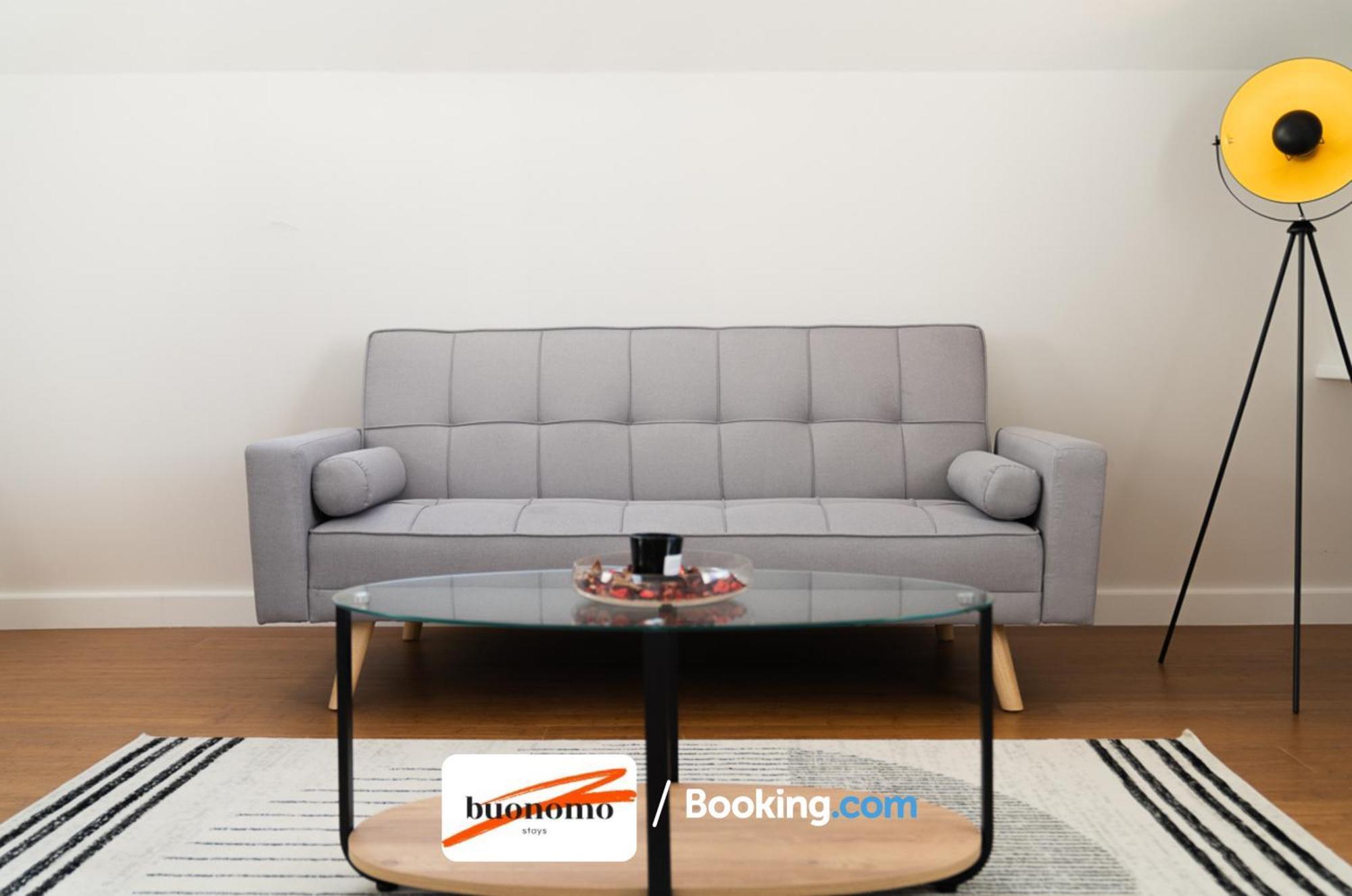 Two Bedroom Apartment At Buonomo Stays Short Lets & Serviced Accommodation Londra Esterno foto